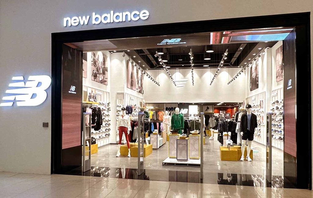 Amateurs de mode et de sport, réjouissez-vous,  la première boutique New Balance a ouvert ses portes au Morocco grâce