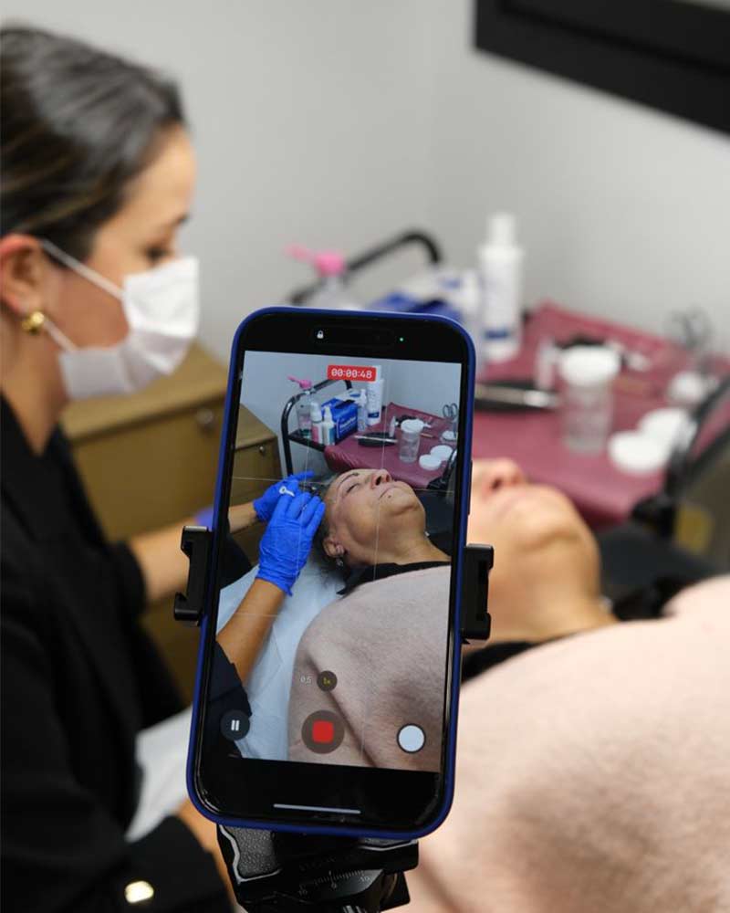 MICROBLADING : CE QUE VOTRE PRATICIENNE NE VOUS DIRA PAS TOUJOURS 8 microblading casablanca roxanne 6 MICROBLADING : CE QUE VOTRE PRATICIENNE NE VOUS DIRA PAS TOUJOURS