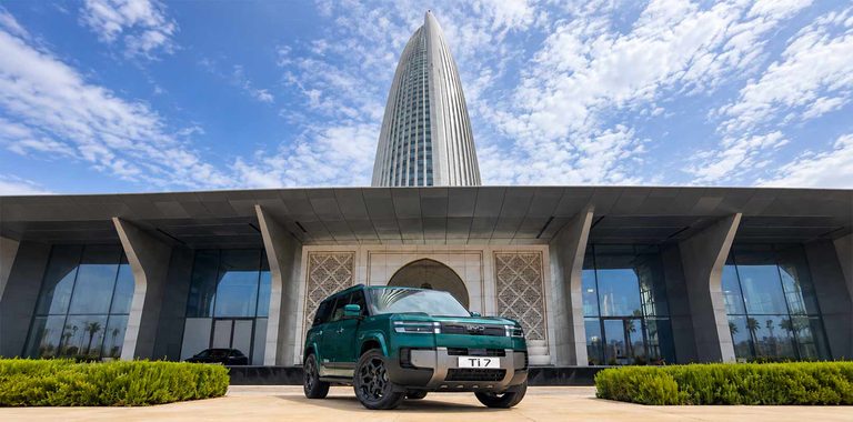 BYD TI 7 : LE SUV HYBRIDE QUI NE CRAINT NI LA VILLE NI LES PISTES ARRIVE AU MAROC